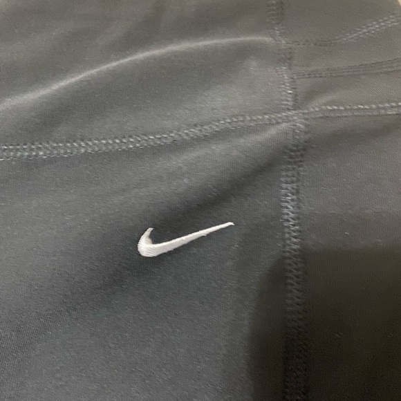 Nike dri fit crop work out pants; small - Picture 2 of 5
